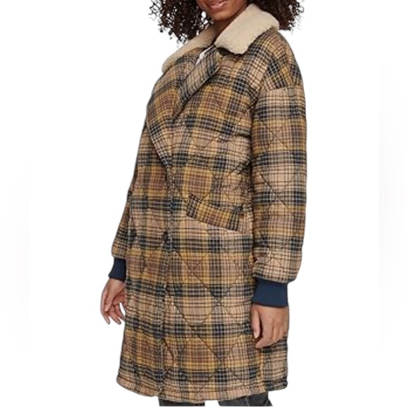 Levi’s Women’s Quilted Cocoon Coat Plaid Sherpa Jacket CD - Picture 3 of 15